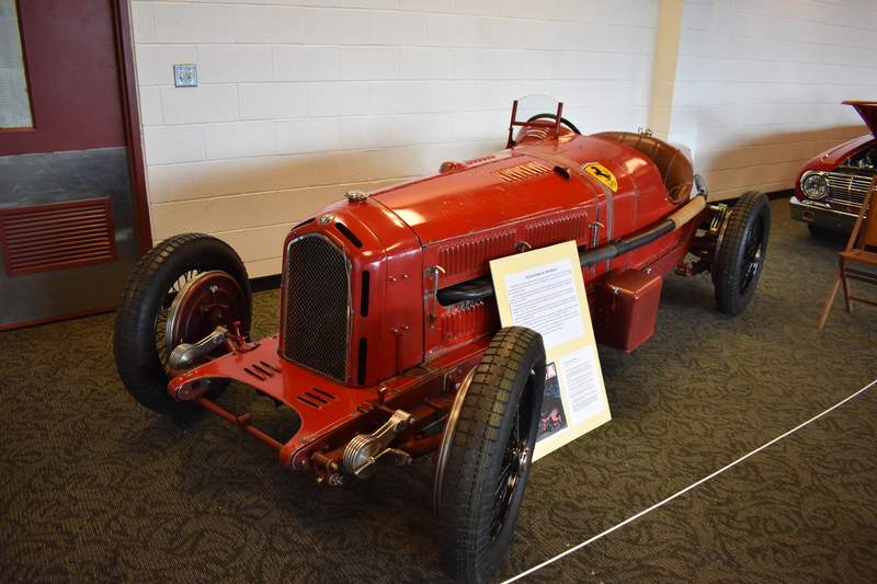 Illustration for article titled Salem Roadster Show Coverage